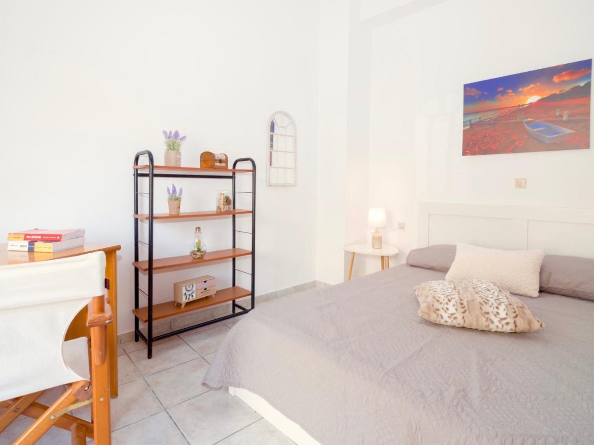 Fam Central Apt Kandiye Dış mekan fotoğraf